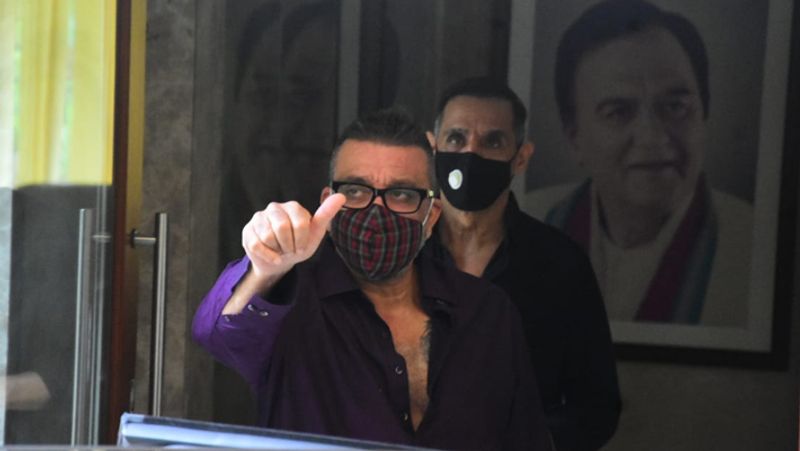 Actor Sanjay Dutt Diagnosed With lung cancer To fly US for Treatment