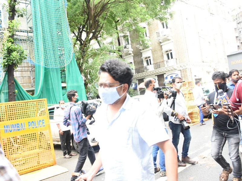 Siddharth Pithani reached at ED office Mumbai ADB
