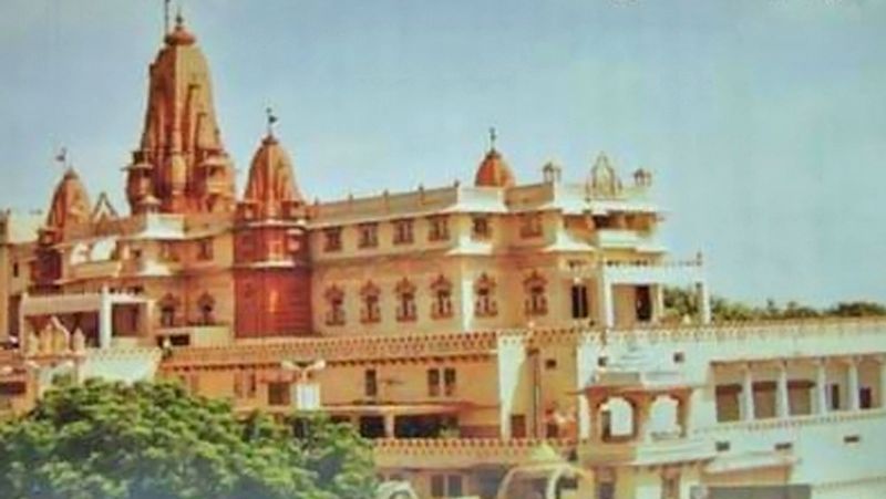These are the 6 places, where even today there are signs and temples related to Lord Krishna KPI
