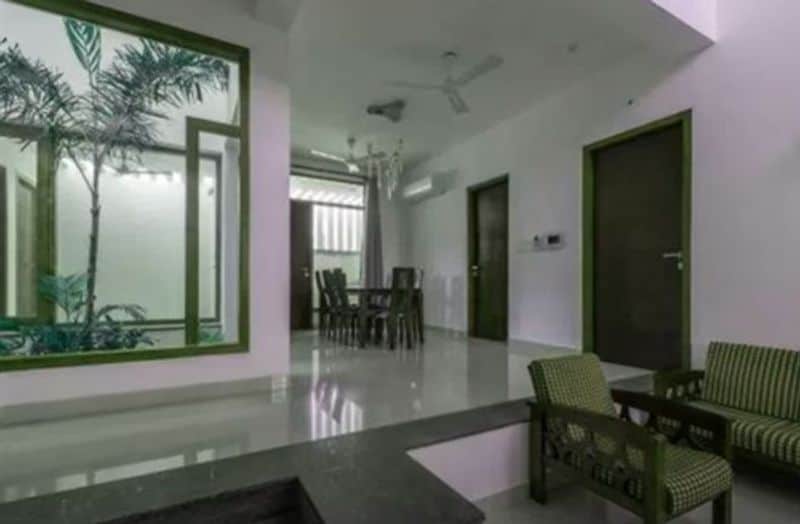 comedy actor luxury life house photos