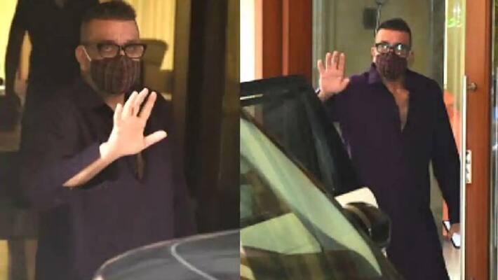 Sanjay Dutt was discharged From Lilavati hospital on monday Sanjay Dutt was discharged From Lilavati hospital on monday