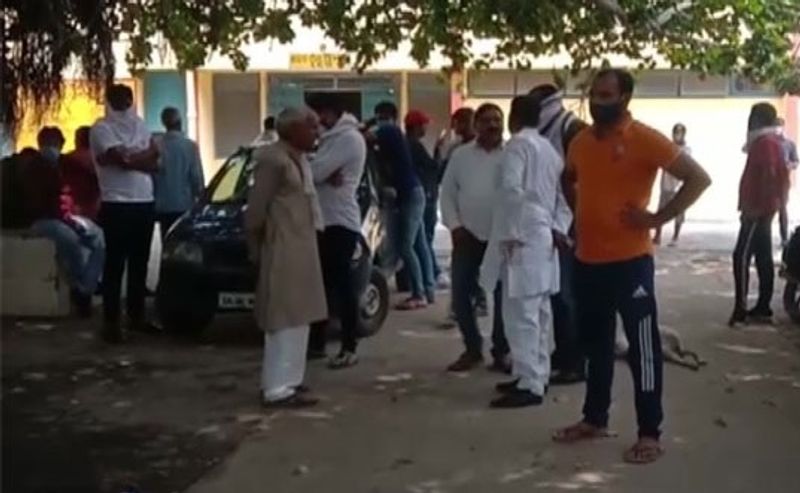 two boys trying to molest a girl who was going on Scooty and lost her life this incident happened during this time kpl