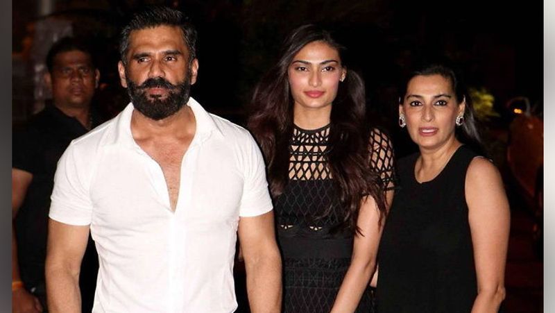 Bollywood actor suniel shetty's birthday with wife mana shetty known as lady ambani of Bollywood KPJ