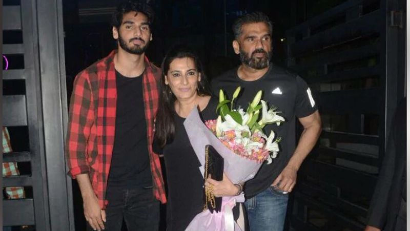 Bollywood actor suniel shetty's birthday with wife mana shetty known as lady ambani of Bollywood KPJ