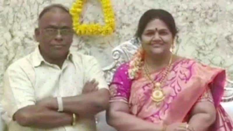 karnataka industrialist shrinivas gupta wife statue to celebrate new house warming kpr