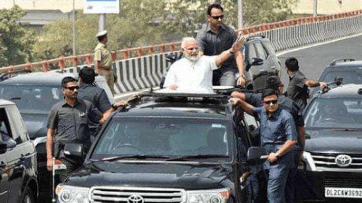 Modi ji's development vehicle is in reverse gear: Rahul Gandhi slams Modi ji's development vehicle is in reverse gear: Rahul Gandhi slams