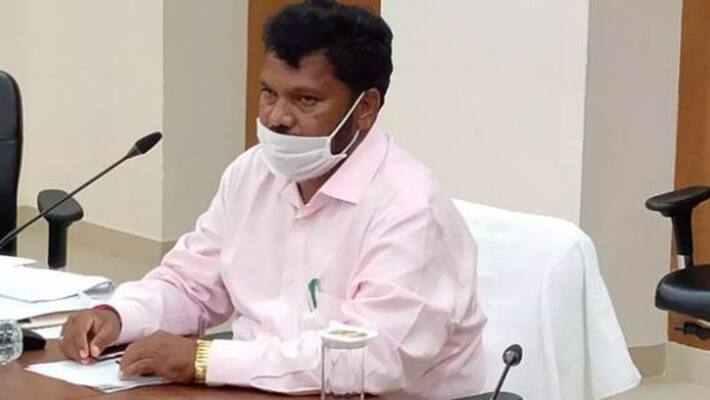 Jharkhand education minister gifts cars to class 10th and 12th state toppers BSS Jharkhand education minister gifts cars to class 10th and 12th state toppers BSS