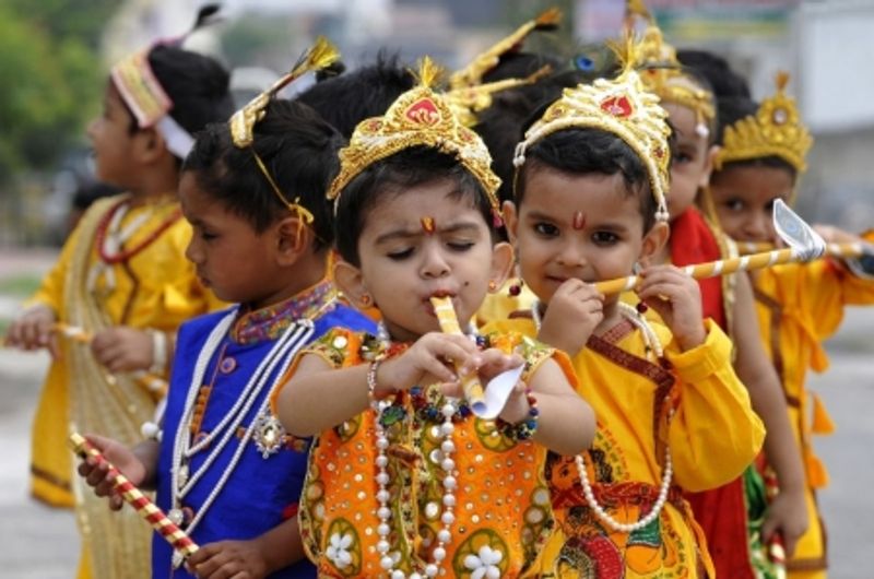 suja varuni celebrate with krishana jayanthi photos