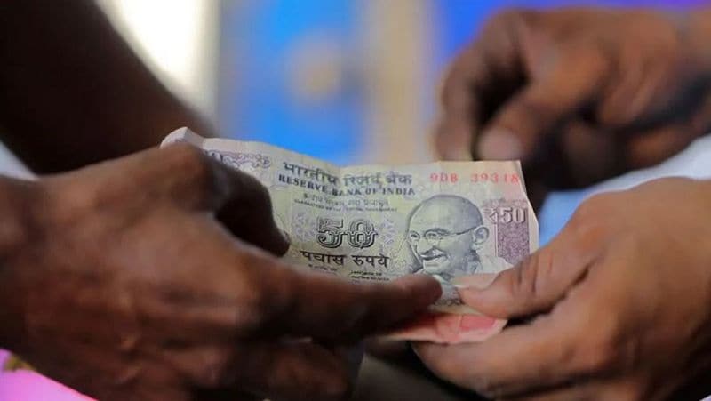 You can get rs 5 thousand monthly pension in Atal Pension Yojana by giving only rs 7 a day MJA