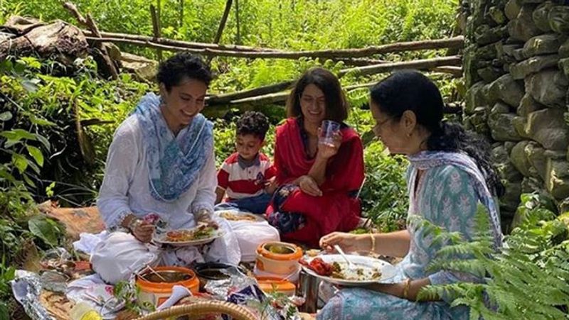 kangana Ranaut Shared Fun pics With nephew prithvi See cute photos KPY