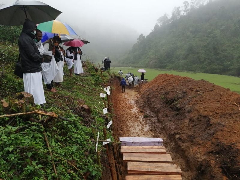 Childrens bodies to be found in pettimudi landslide idukki