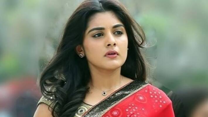 heroin nivedha thomas reveals her dream roles heroin nivedha thomas reveals her dream roles