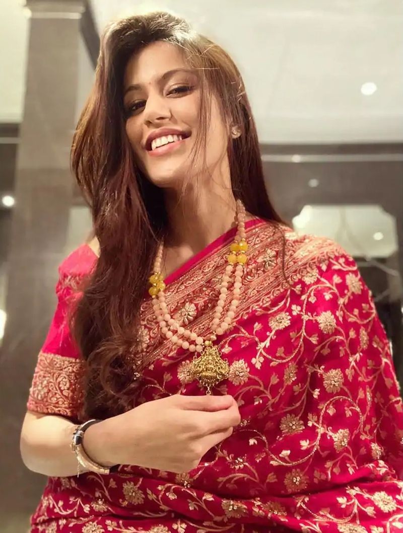This is Hardik Pandya's sister-in-law Pankhuri Sharma, she had danced and modeled asa