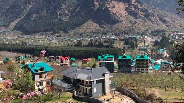 Barring one, entire village in Himachal Pradesh's Lahaul tests positive for COVID-19-dnm Barring one, entire village in Himachal Pradesh's Lahaul tests positive for COVID-19-dnm