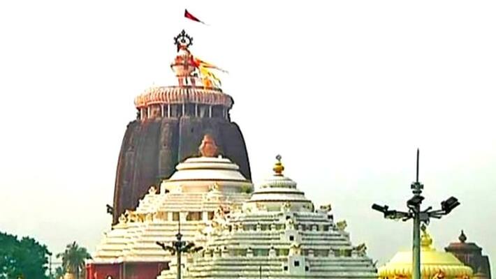 Unable to visit temple due to corona, chant these mantras while doing shikhar darshan for auspicious results KPI Unable to visit temple due to corona, chant these mantras while doing shikhar darshan for auspicious results KPI