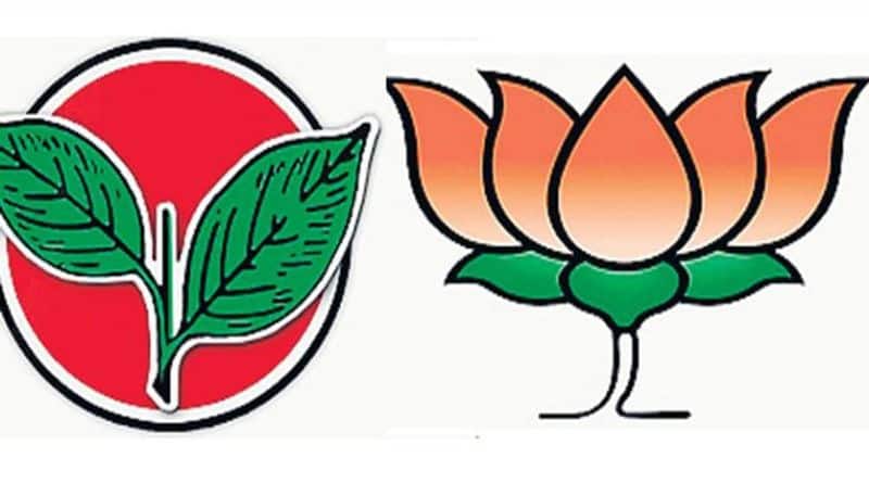 BJP bite throat of admk and drinks bloods..  Double leaf turned into a lotus. ?? angry Sundaravalli.
