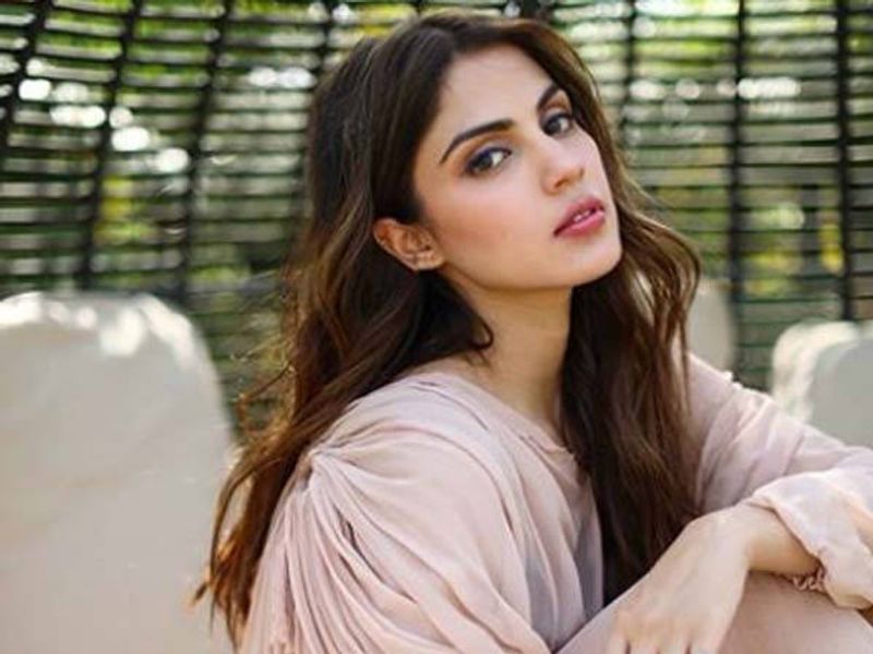 Rhea Chakraborty's call details reveal she talked to Rana Rakul Preet