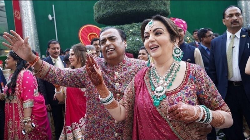 Nita Ambani 8 Luxury cars collections costs 3 to 8 crore rupee
