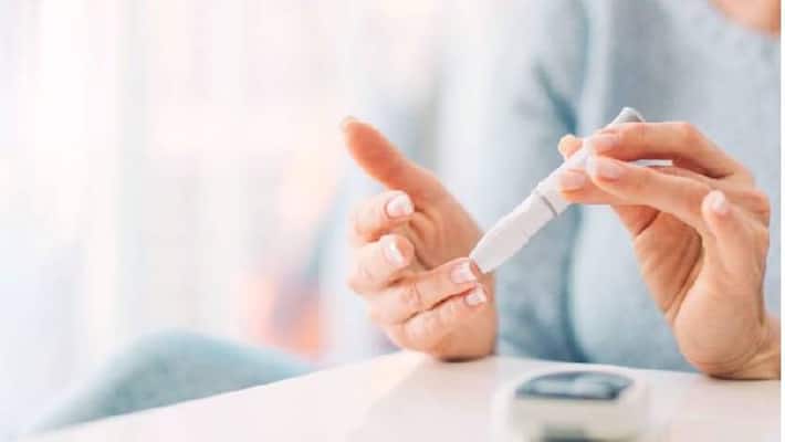 Lifestyle tips to manage blood sugar levels Lifestyle tips to manage blood sugar levels