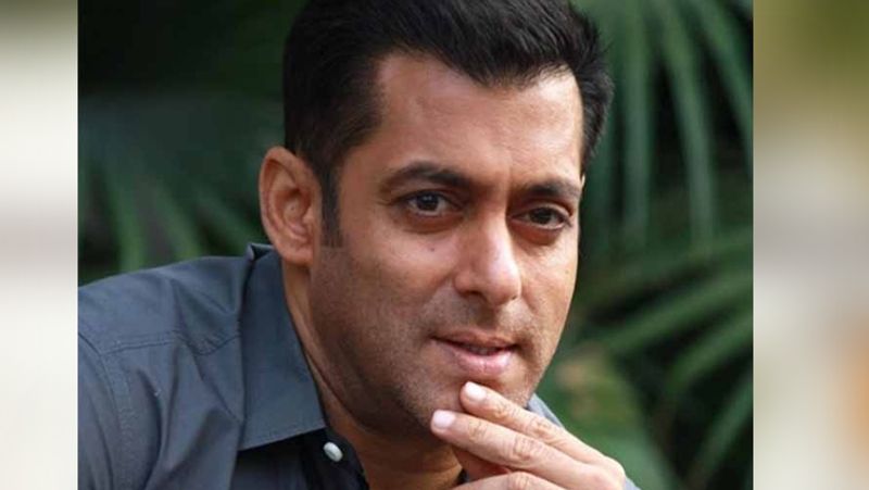 ভিওয়ানির বাসিন্দা রাহুল গ্যাংস্টার লরেন্সের হয়ে কাজ করতেন। গুলি চালানোতে তিনি পারদর্শী। আর সেখানে থেকেই অন্ধকার জগতে তার আনাগোনা।