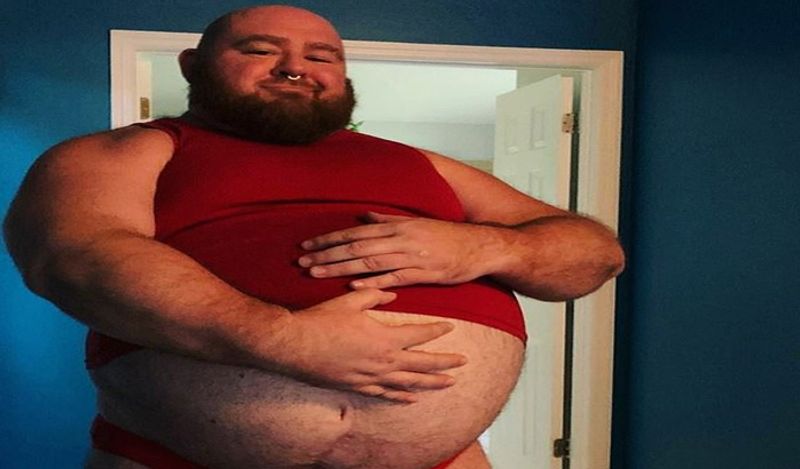 erotic weight gainer looks heavily pregnant shares kinky photos of tummy becoming internet sensation kph