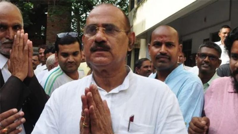 Bahubali MLA Vijay Mishra of Gyanpur arrested in Madhya Pradesh, said a day ago - I am a Brahmin, will be an encounter ASA
