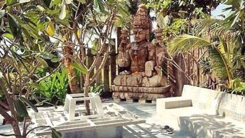 Akshay Kumar was shooed away by watchmen now owns house at same location