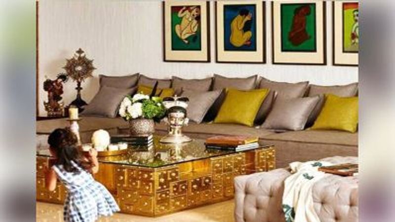 Akshay Kumar was shooed away by watchmen now owns house at same location