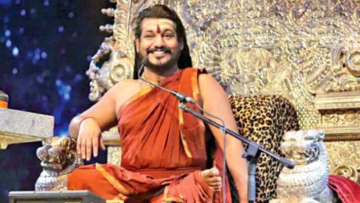 Nithyananda declares himself as head of Madurai mutt, gets rebuked Nithyananda declares himself as head of Madurai mutt, gets rebuked