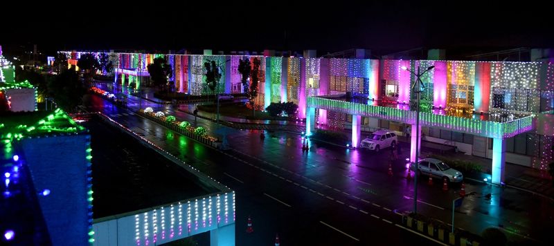 independence day special... ap secretariate, rajbhavan ready