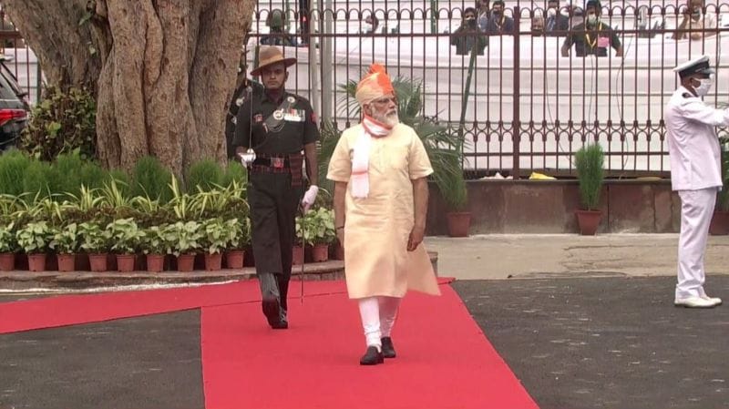 Independence Day 2020 photos PM Narendra Modi unfurls the Tricolour at the Red Fort BSS