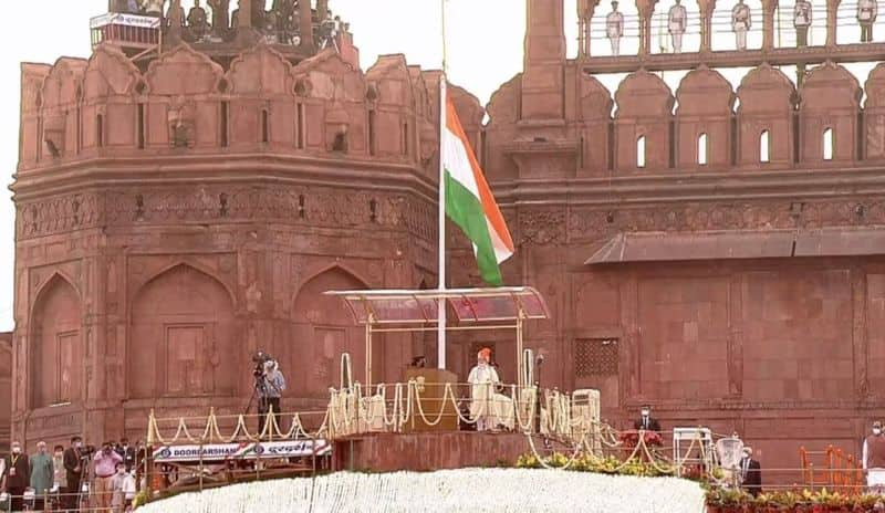 PM Modi flag hoisting in Delhi sengottai