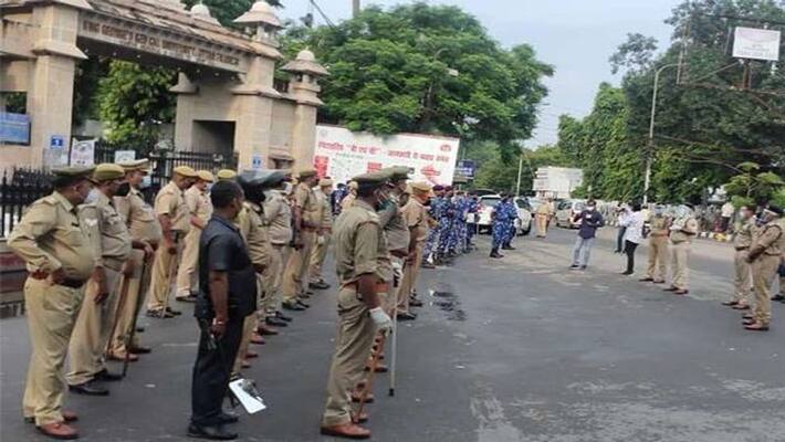 Heavy security forces will be deployed on Independence Day activities will also be kept watch from the sky kpl Heavy security forces will be deployed on Independence Day activities will also be kept watch from the sky kpl