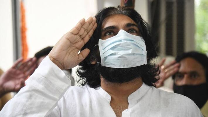 Pawan kalyan Hoists National Flag At Hyderabad Janasena Office Pawan kalyan Hoists National Flag At Hyderabad Janasena Office