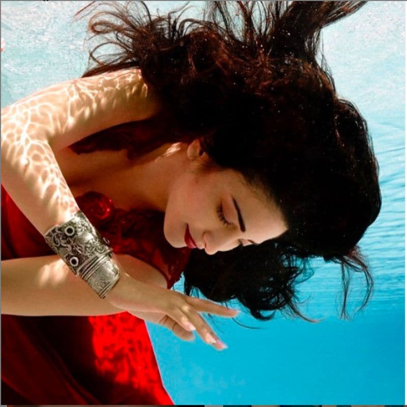 Actress Shruti Haasan Join pair with father age actor for next movie