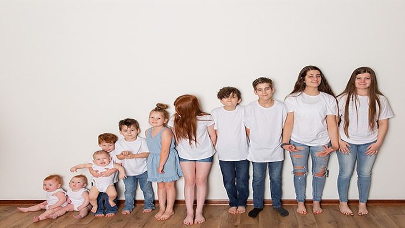 a woman is pregnant for 10 years, she is having 11 children dva