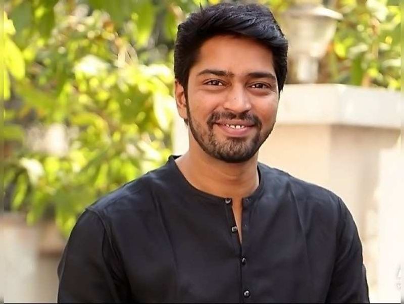 these tollywood heroes urgently need hit