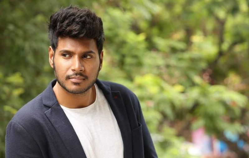 these tollywood heroes urgently need hit