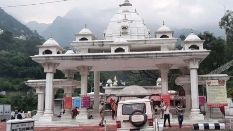 jammu and kashmir mata vaishno devi yatra starts from today kpr