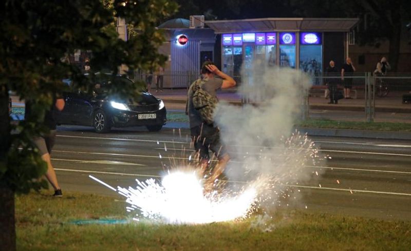 Belarusian people march for independence