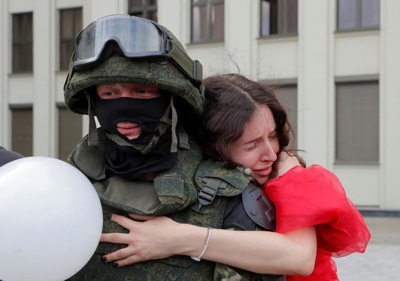 Belarusian people march for independence
