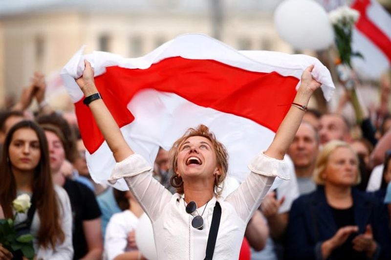 Belarusian people march for independence