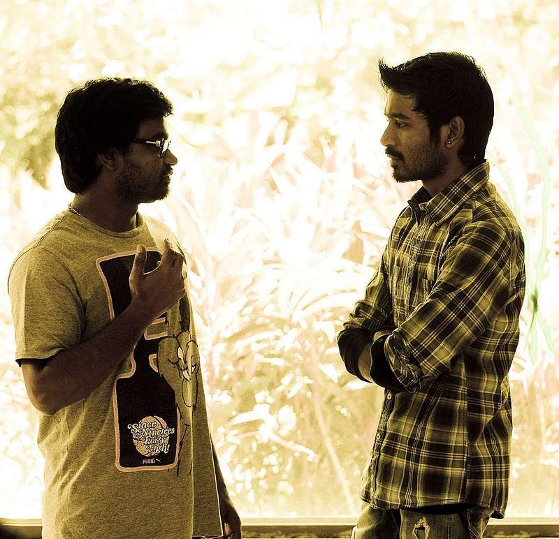 Director Selvaraghavan Turn as a actor in Saani kaayidham movie first look released