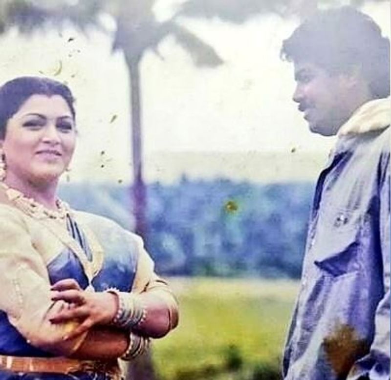 Actress kushboo share Cute Photo with Sundar C Going viral
