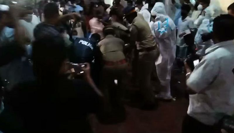 The government took over the Mulanthuruthi church despite the protests of the believers