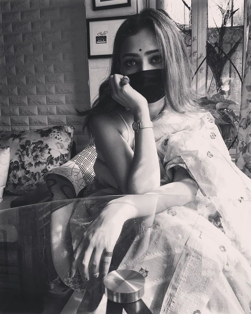 Hot Beauty Shweta Basu Prasad Hot Photoshoot
