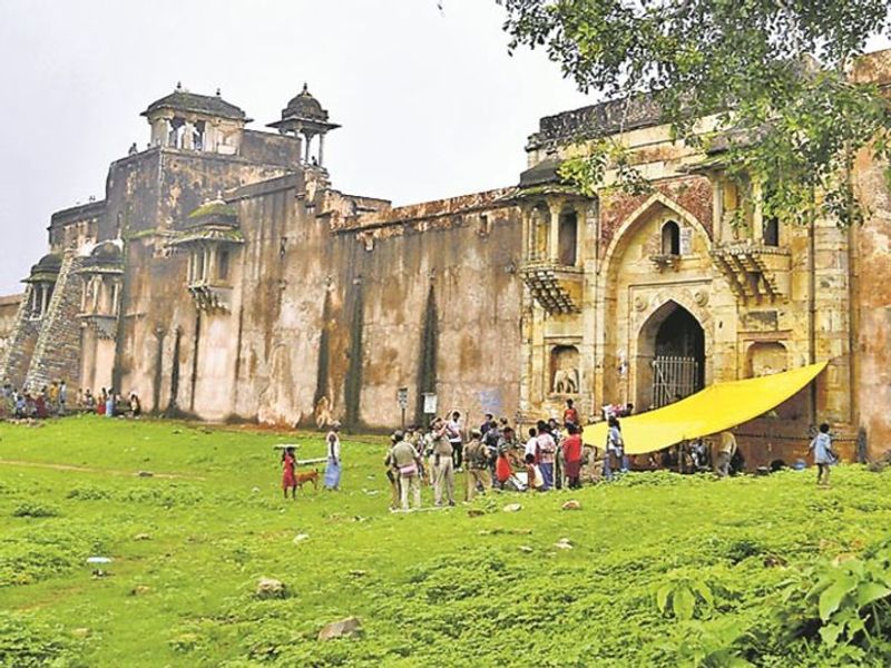 There was blood dripping from the walls of this fort, along with the sound of crying at night asa