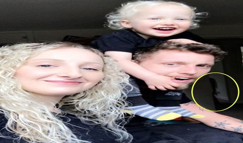 wife spotted ghost behind husband family photo clicked in bedroom kph