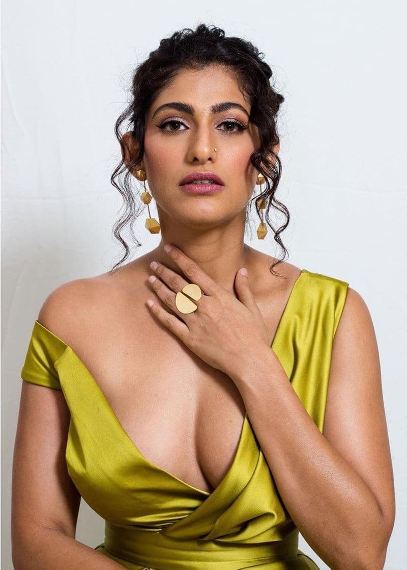 Actor Kubbra Sait write about scubs drive pregnancy abortion journey in open book vcs