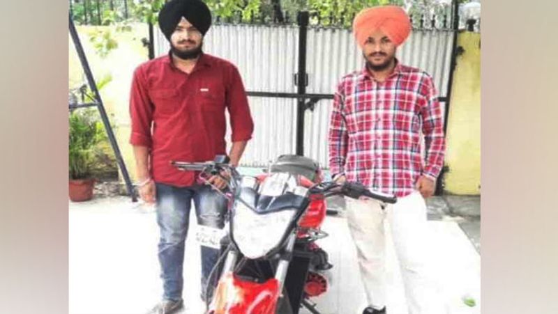 Innovative ideas, Modified super bike made from the engine of maruti car via desi indian jugaad science kpa